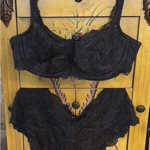 Victoria's Secret Black Lace Bra,Panties, Thigh High Nylons Intimates Collection